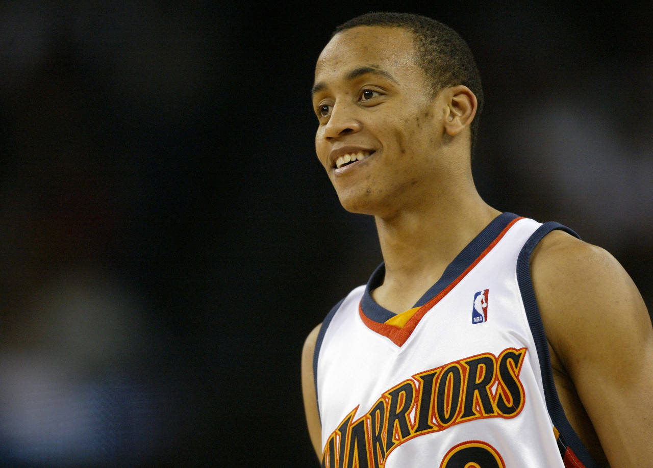 一个激动人 一个激动人