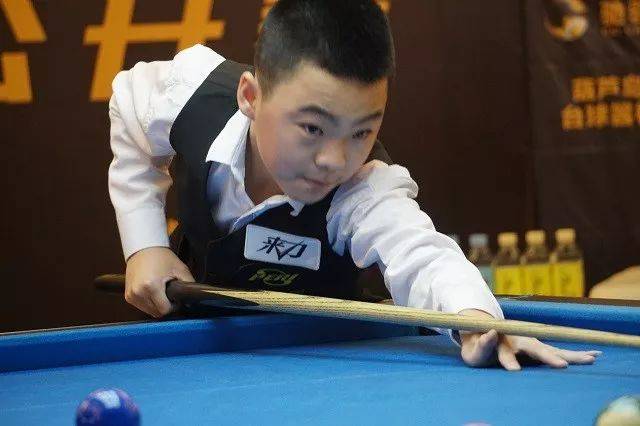 与上海海港 与上海海港