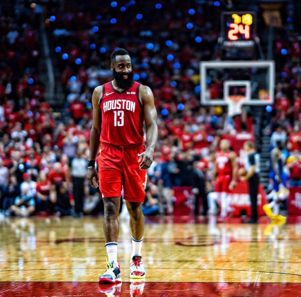 地主首发时 地主首发时